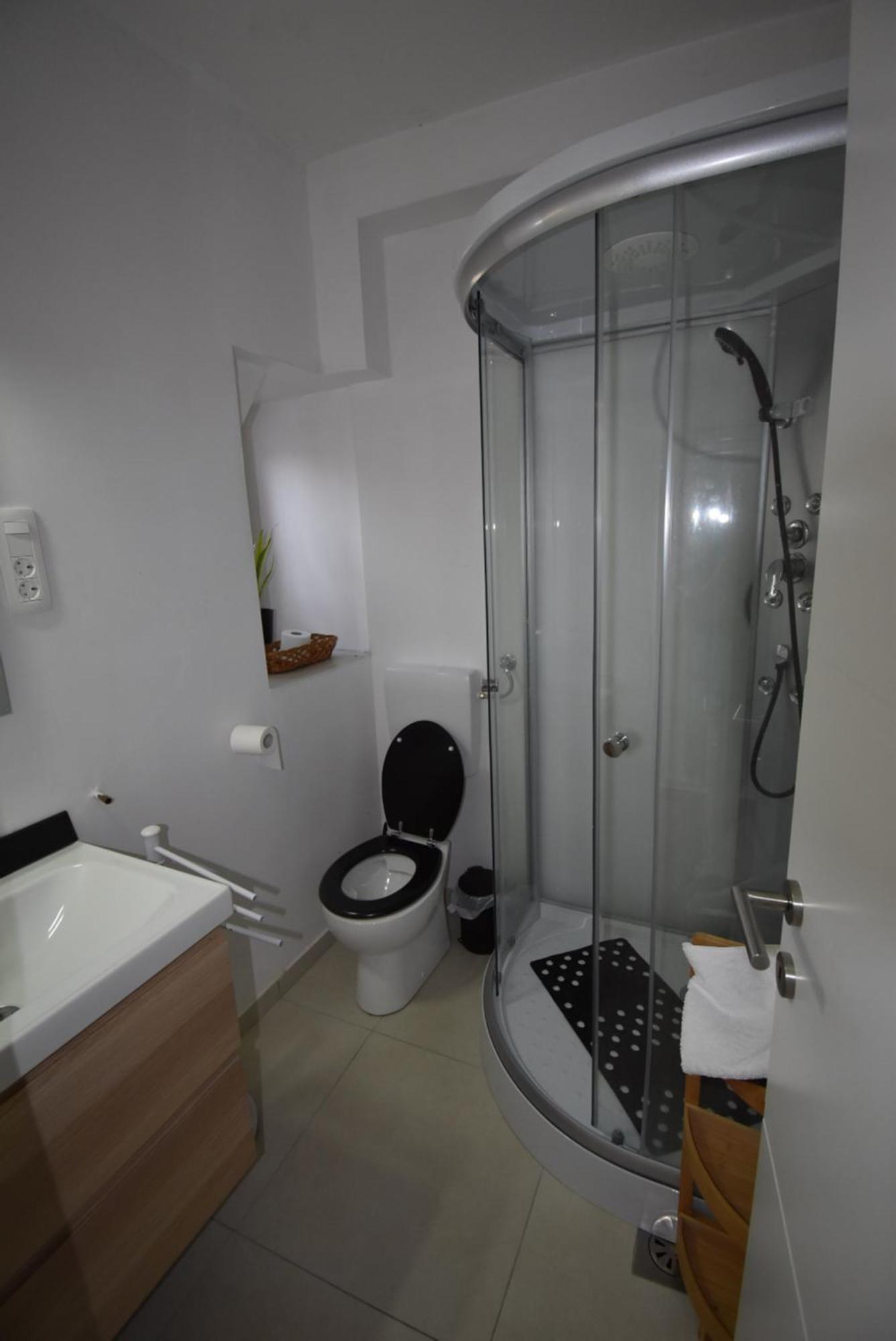 Apartments Free Alps, Massage & Wine Bovec Dış mekan fotoğraf
